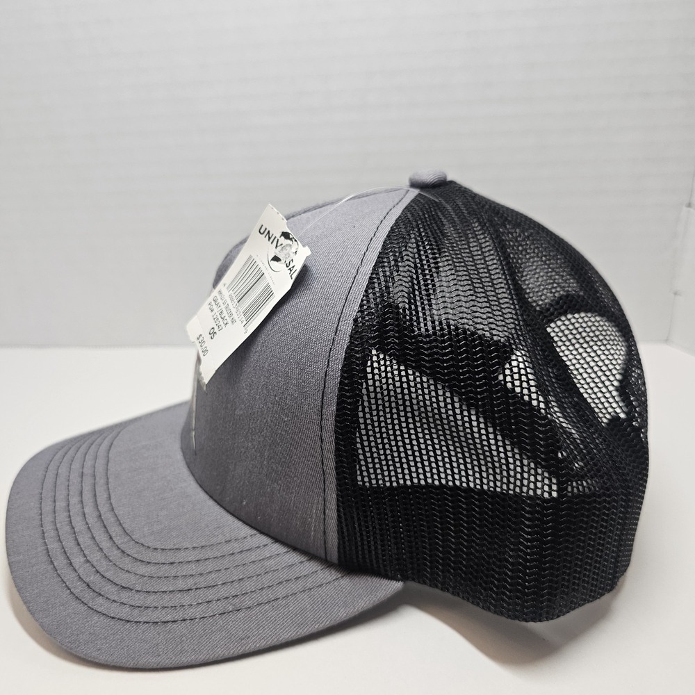 Universal Studios Halloween Horror Nights Trucker Hat Gray Black NWT 2024 - Picture 3 of 8
